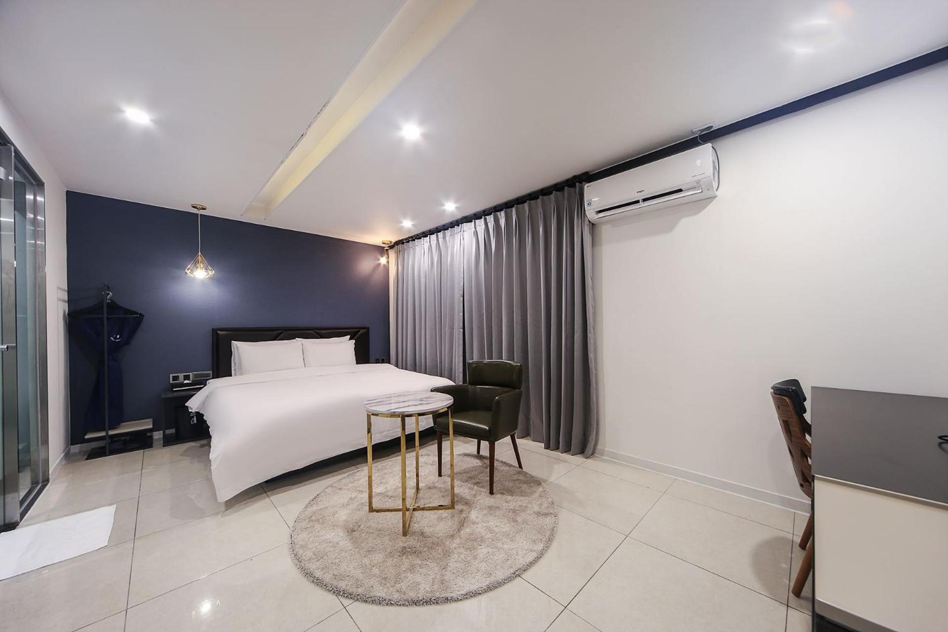 온나 호텔 대연동 부산 Daeyeon Onna Hotel Daeyeon Pusan Zewnętrze zdjęcie